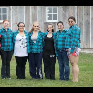 Long sleeve button down flannel